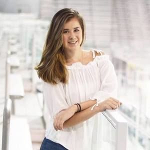 Meet your Posher, Clara